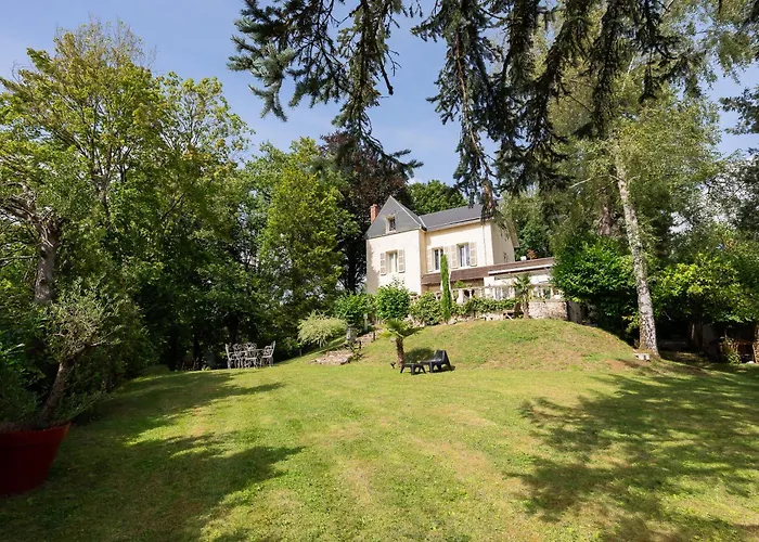 VILLA NOTRE DAME face au Château fort