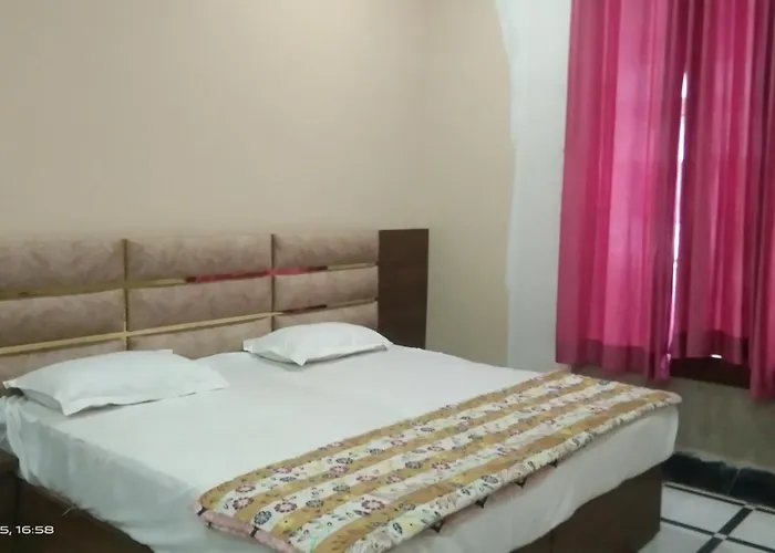 Ronak Homestay