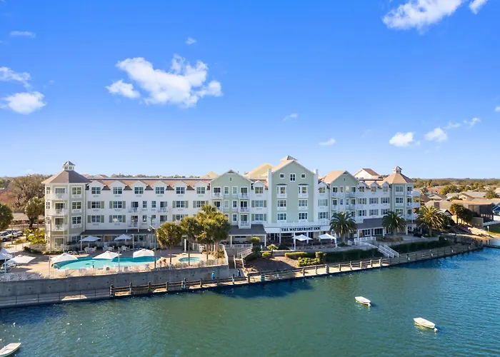 The Waterfront Inn The Villages