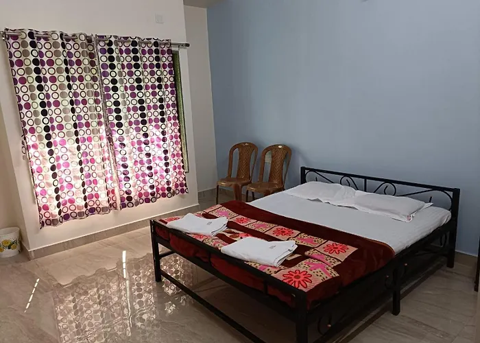 Hotel Deepak Executive, Ganpatipule