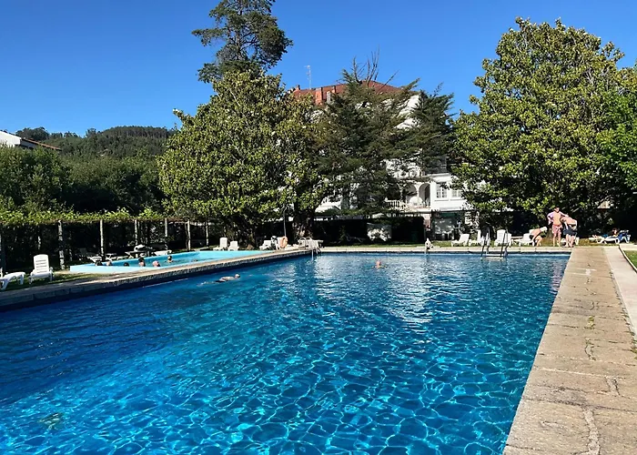 Balneario Acuña Caldas De Reis