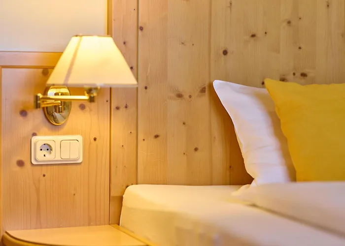 Airport-Hotel Fortuna
