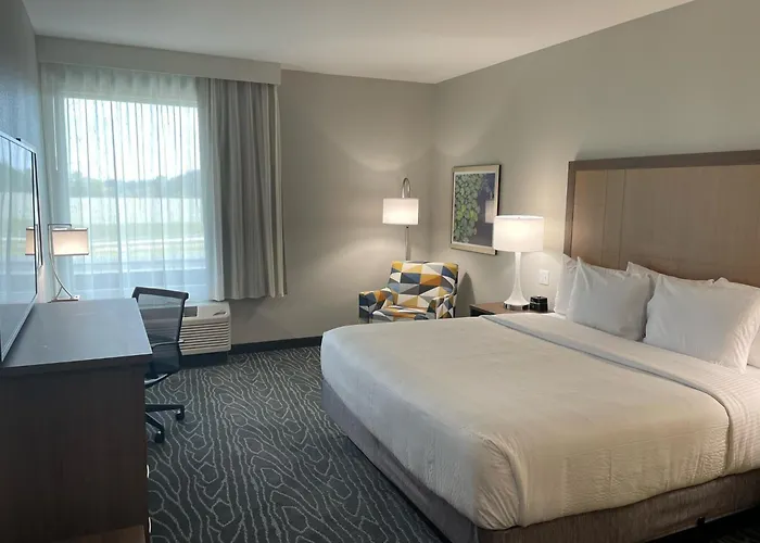La Quinta Inn & Suites By Wyndham Valdosta
