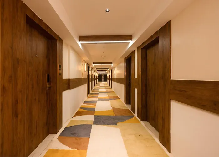 Royal Plaza Inn By Rak Rooms, Calicut