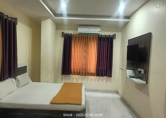 Hotel Sai Viraj Palace
