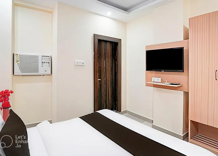 Hotel Elite Rooms & Banquet