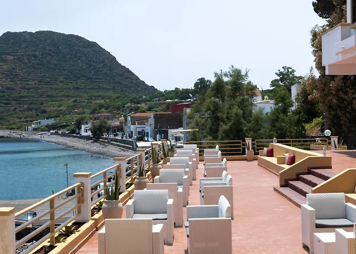 Hotel Phenicusa Pecorini