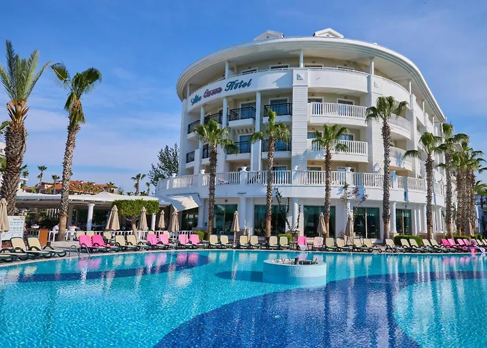 Alba Queen Hotel