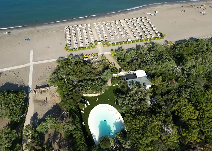 Villaggio I Sorbizzi Marina Di Bibbona