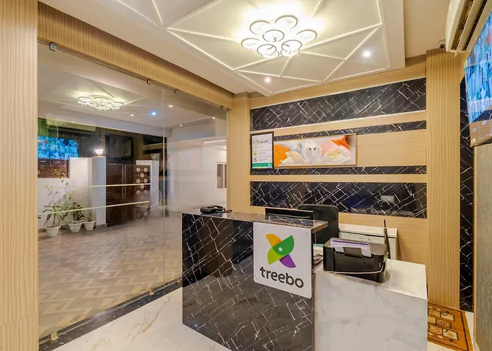 Treebo Raj Palace