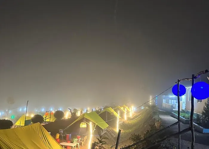 Backpackerz Base Camp