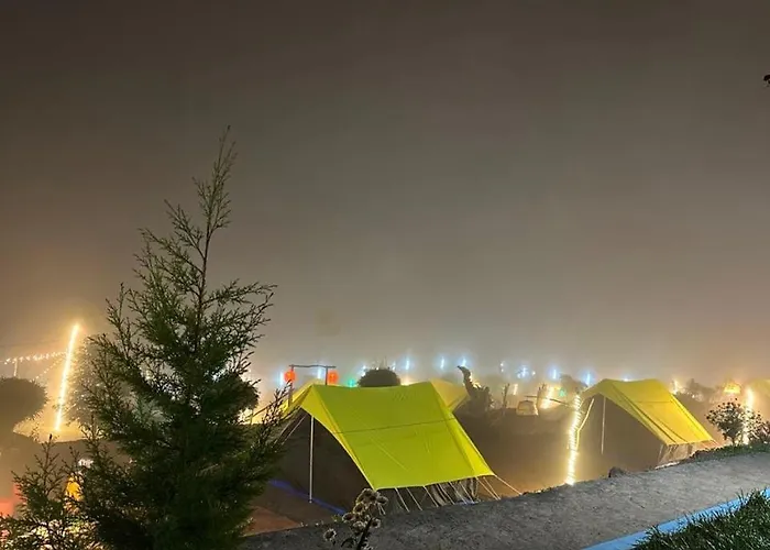 Backpackerz Base Camp