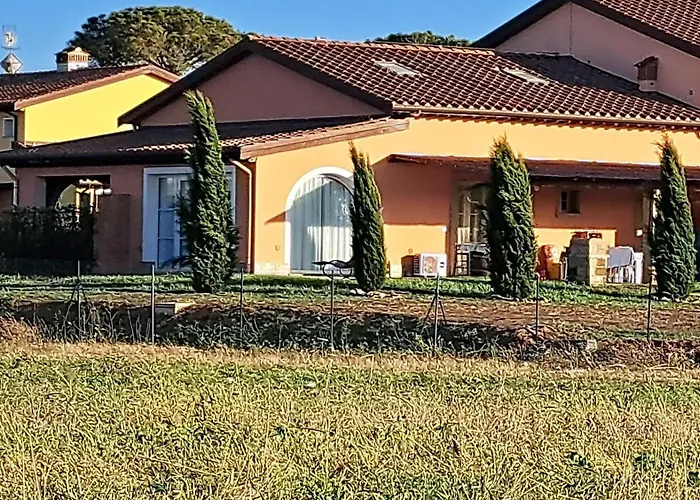 Aparthotel Fattoria Palazzeta Cecina 