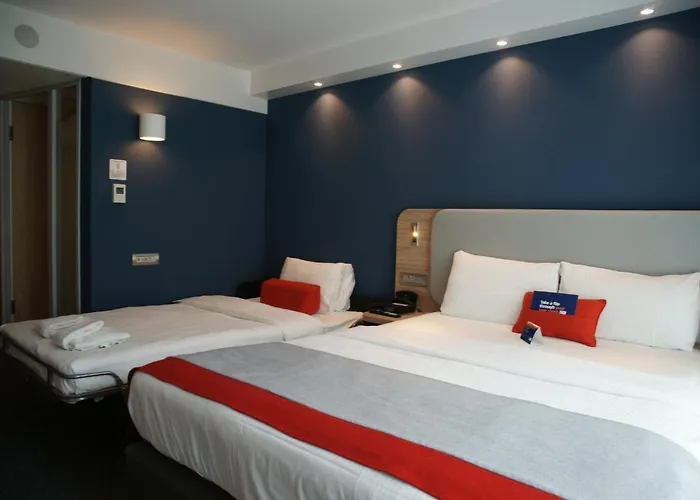 Holiday Inn Express Zuerich Airport By Ihg