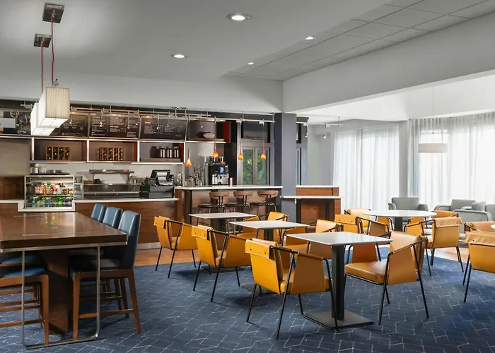 Courtyard By Marriott Dallas-Fort Worth/Bedford