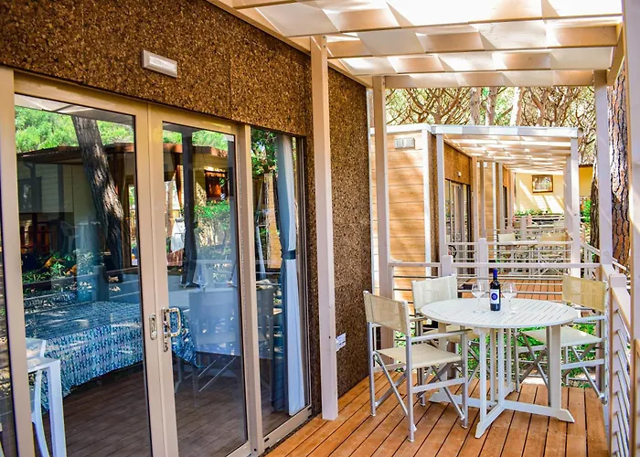 Camping Village Le Esperidi Marina Di Bibbona