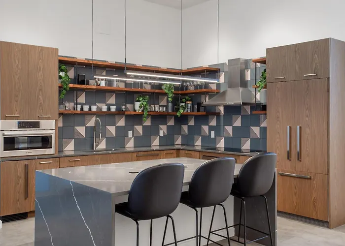 Kasa 2Nd Street Austin Aparthotel