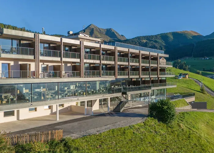 Hotel Purvita - Ski In Ski Out - Infinity Pool Meransen