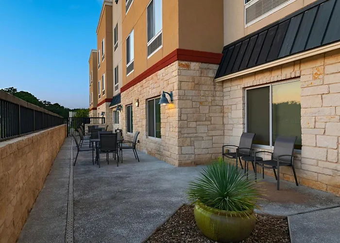 Fairfield Inn & Suites By Marriott Fredericksburg Texas