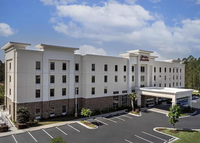 Hampton Inn & Suites Walterboro