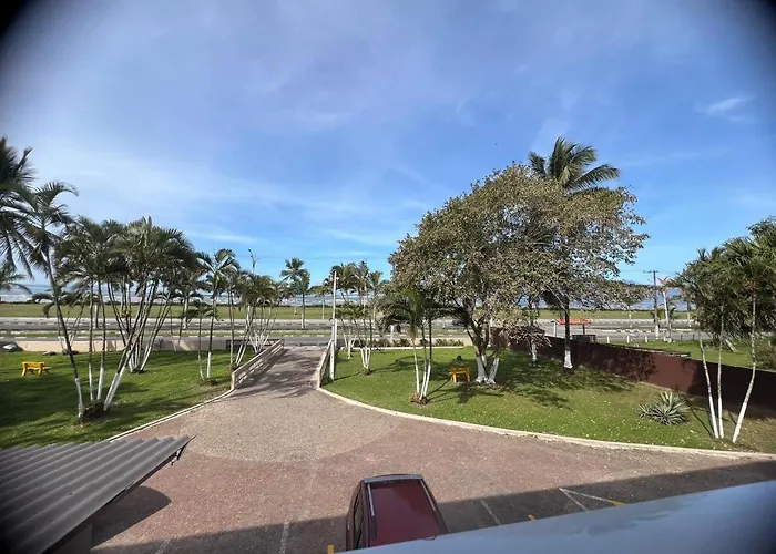 Leviv Praia Hotel