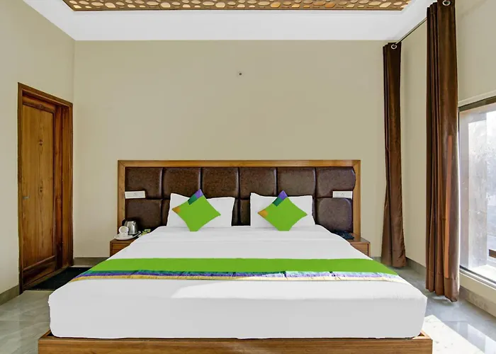 Hotel Royal Salute Chandigarh Delhi Expressway Zirakpur Chandigarh