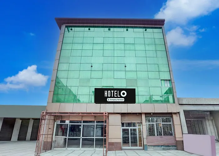 Super Hotel O Govind Nagar Kanpur Formerly Maharoopa Palace