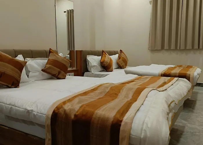 Shri Shyamraj Hotel Ujjain