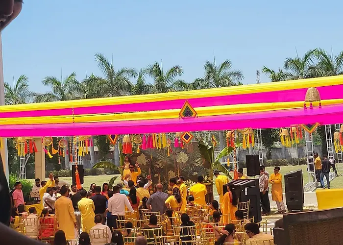 Biznotel By Pride Bharuch