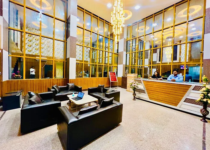 Sitara Premium The Ramawati, Walking Distance From Ganga Ghat