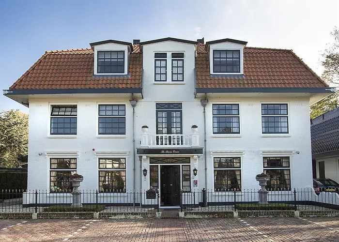 B & B Hotel The Baron Crown Den Helder
