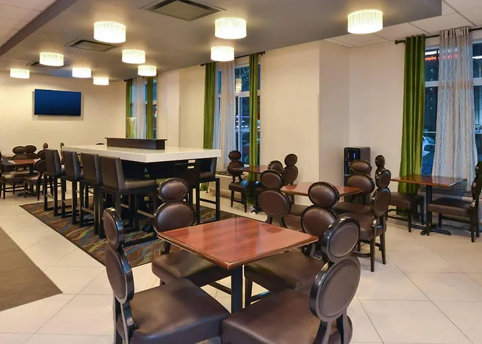 Country Inn & Suites By Radisson Nashville Airport Tn