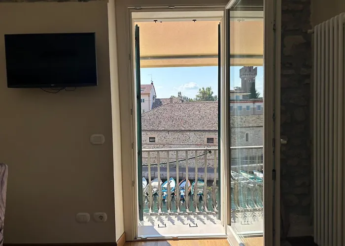 Oreste Suite Lazise