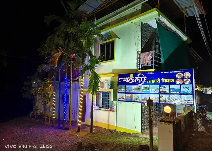 Mauli Nyahari Niwas