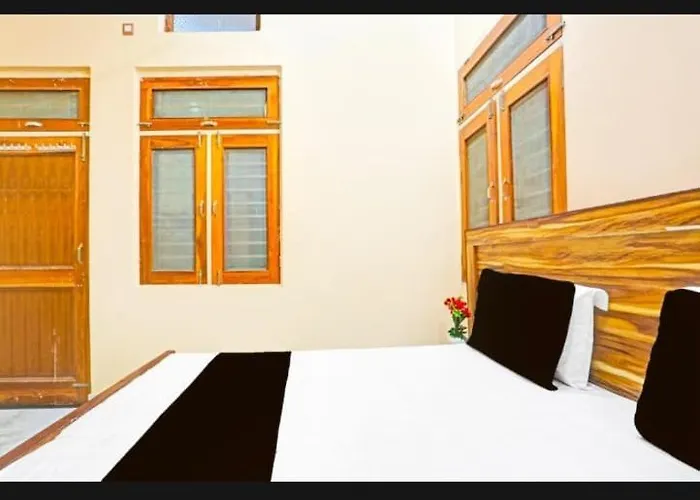 Hitech Hotel