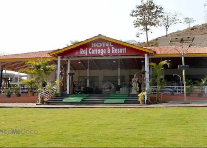 Raj Cottage Nature Luxury Resort
