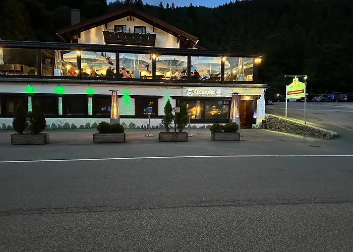 Hotel Gundl Alm