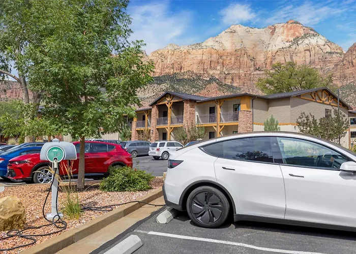 Best Western Plus Zion Canyon Inn & Suites