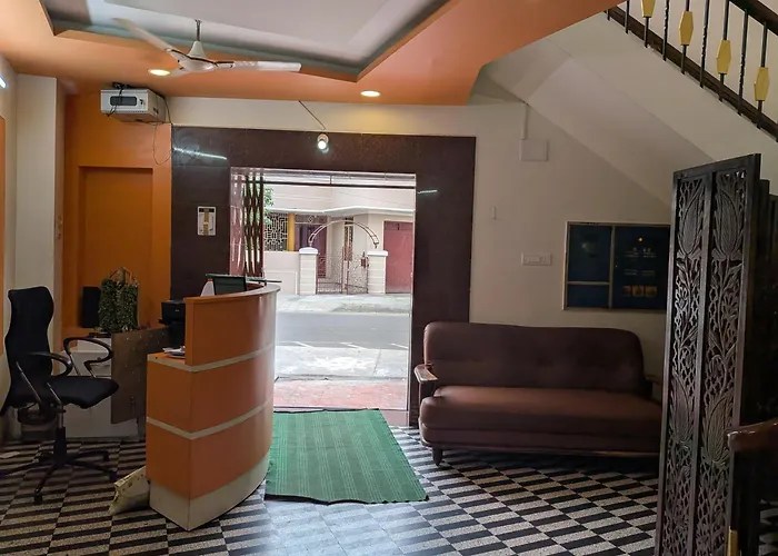 Cm Residency