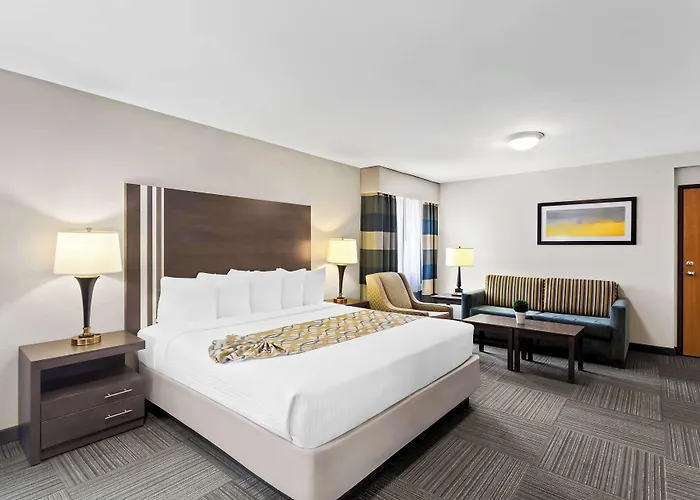 Best Western Naperville Inn