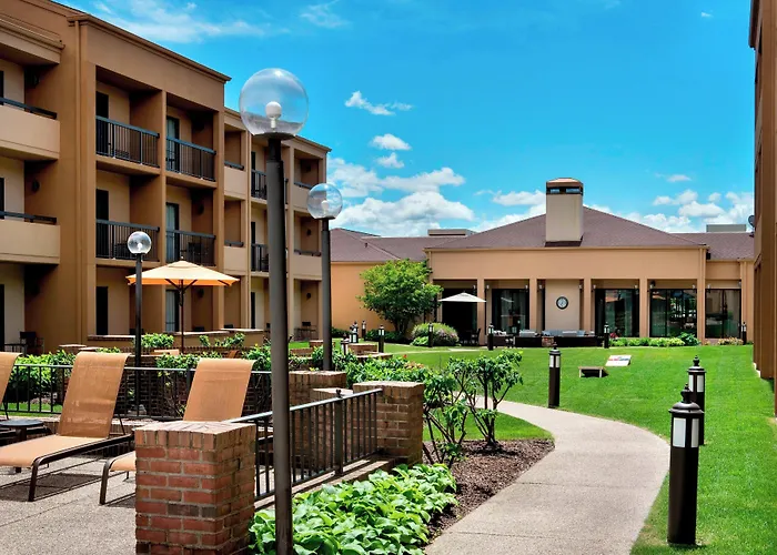 Courtyard By Marriott Chicago Waukegan / Gurnee Hotel