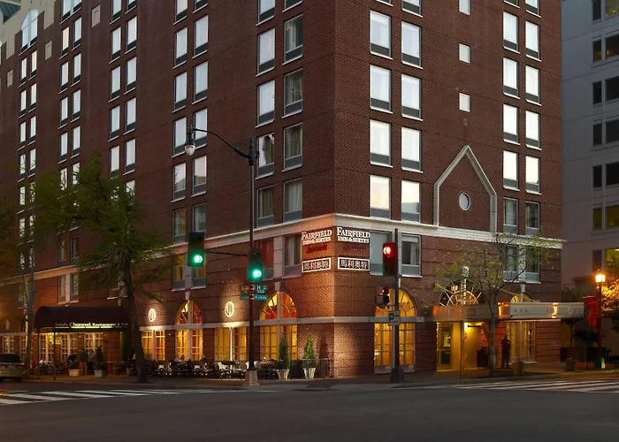 Fairfield Inn & Suites By Marriott Washington Downtown