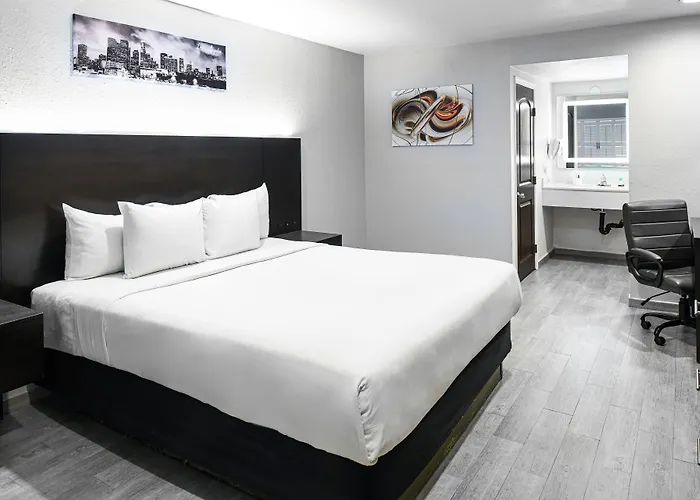 Hollywood Inn Express Lax Inglewood