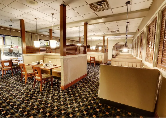Clarion Hotel Convention Center