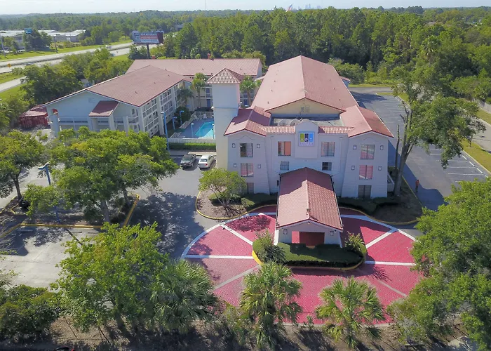 Soho Inn And Suites Jacksonville North
