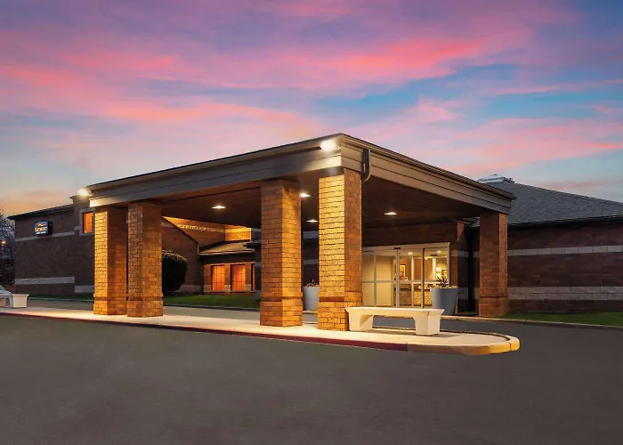 Baymont By Wyndham Copley Akron