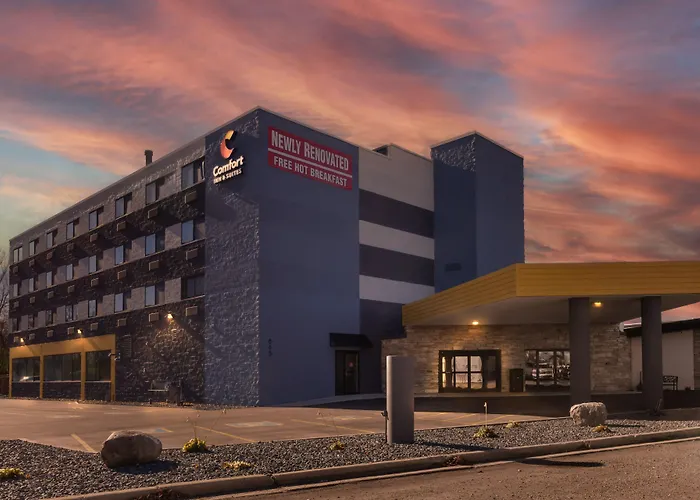 Comfort Inn & Suites Beaver Dam