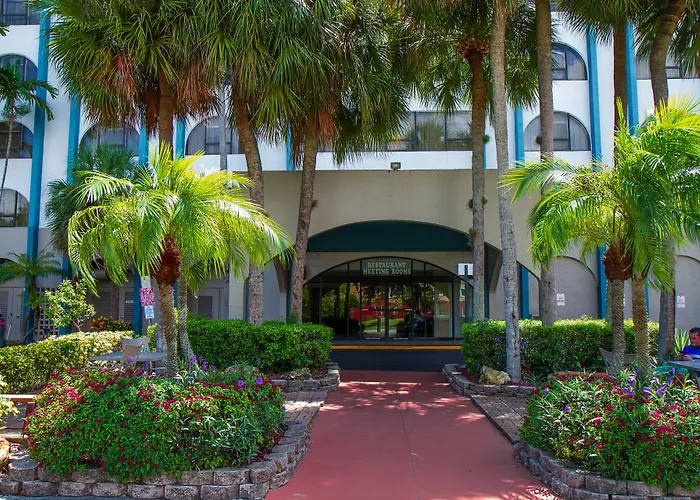 Clarion Inn & Suites Miami International Airport Miami Springs