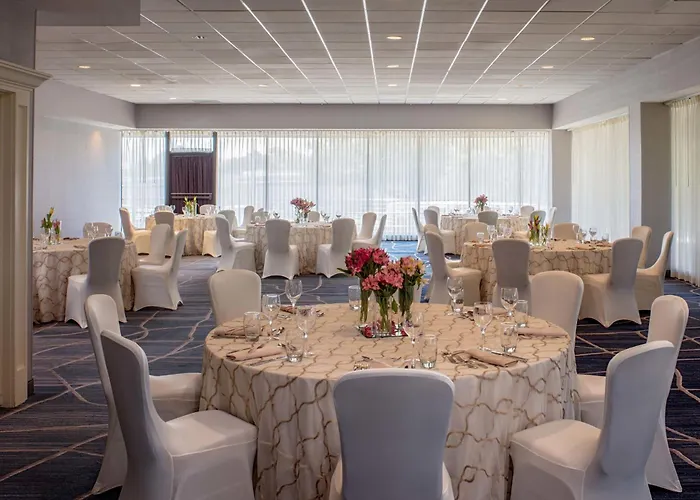 Sonesta Hotel Houston Iah Airport