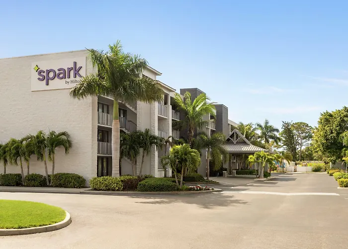 Spark By Hilton Sarasota Siesta Key Gateway Point O'Rocks